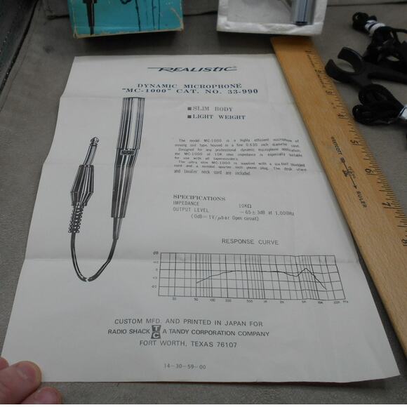 Realistic MC-1000 Dynamic Microphone in Original Box Vintage Untested Japan - Picture 6 of 11